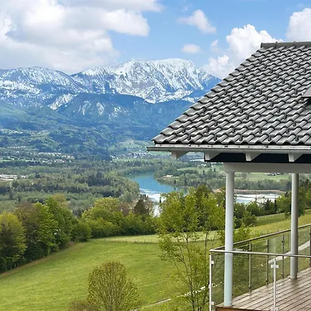 Holiday home Mit Karawankenblick *